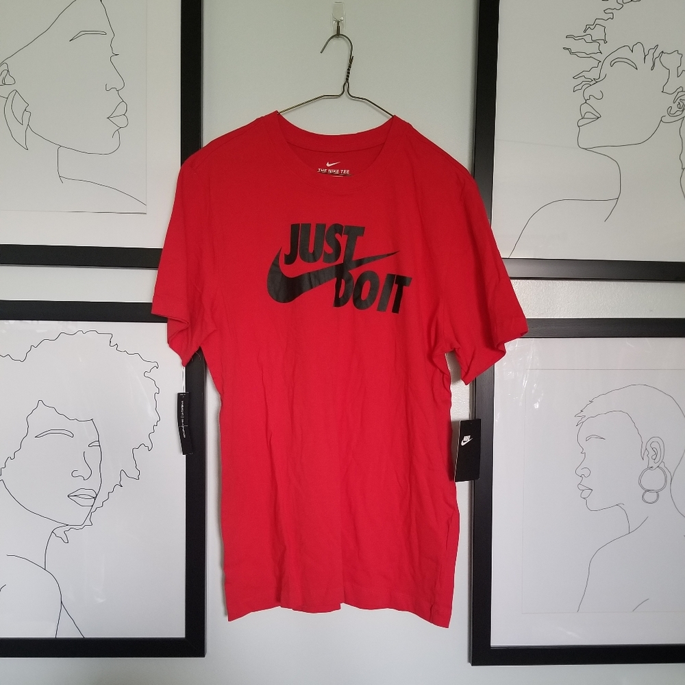 🌶️ NIKE Tee